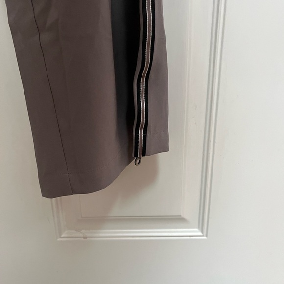 Soma grey lightweight casual pants size large side stripe - Picture 3 of 5